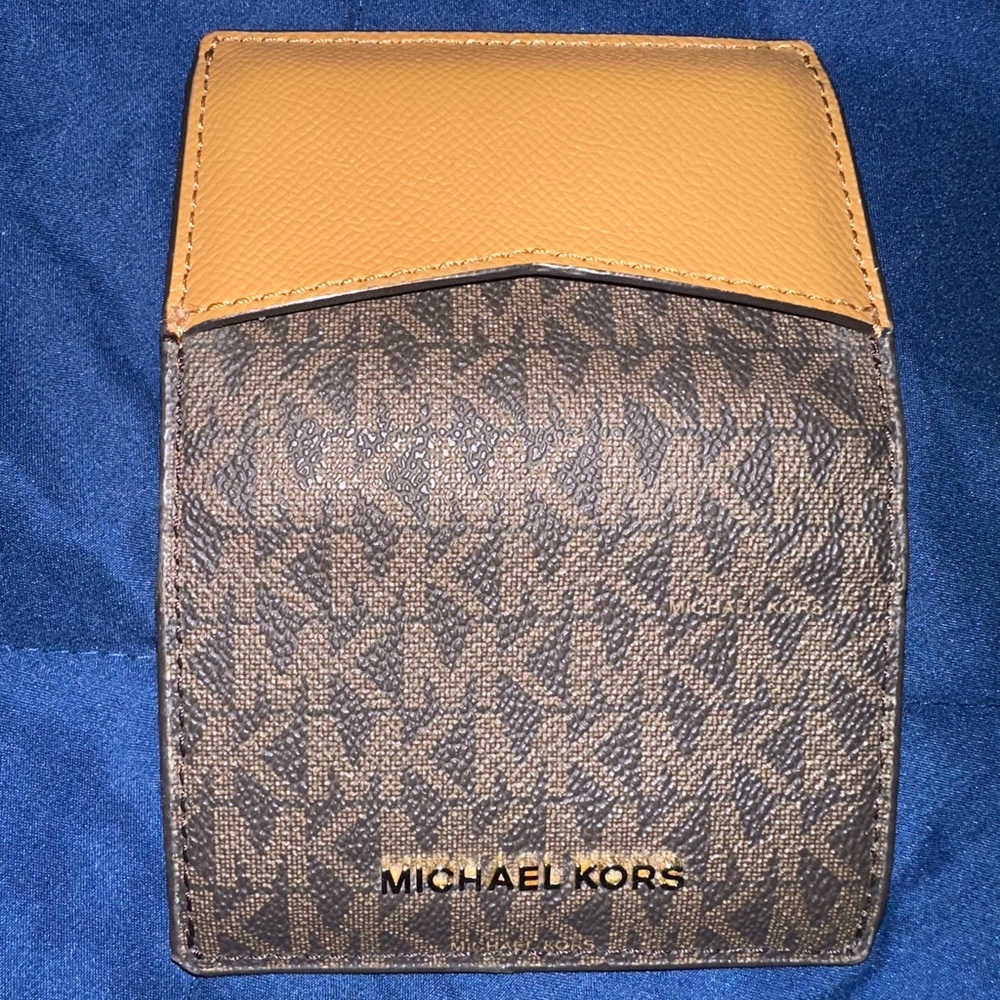 Micheal Kors Card Holder wallet